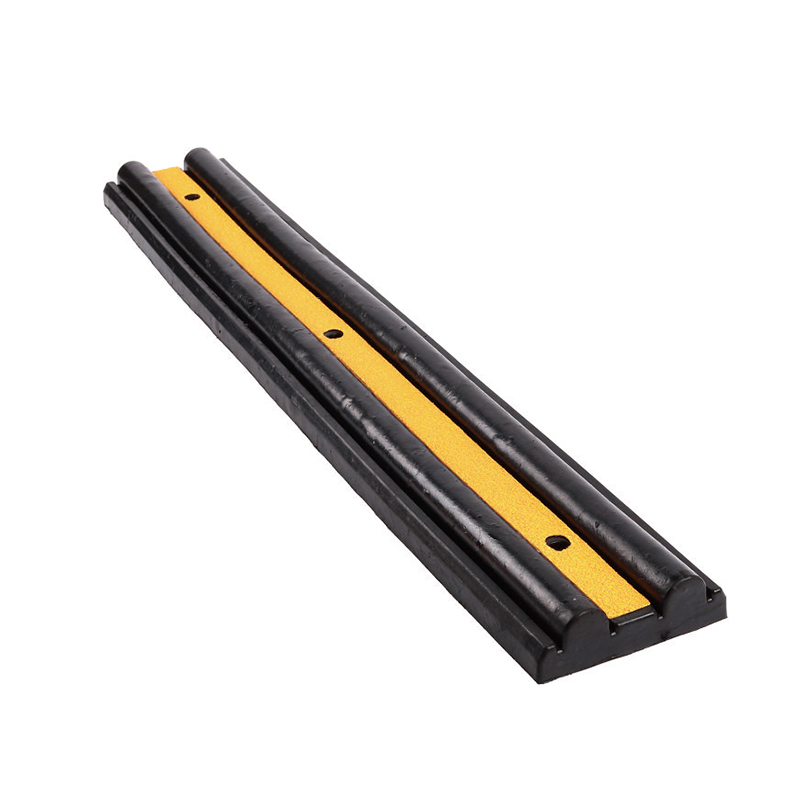 PS041 Резиновые угловые ограждения PS041 Резиновые угловые ограждения